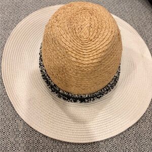 H&M WOVEN WIDE BRIM HAT